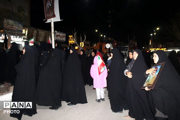 حضور گسترده و چشمگیر مردم فاروج در چهارمین شب شهادت رهبر معظم انقلاب 