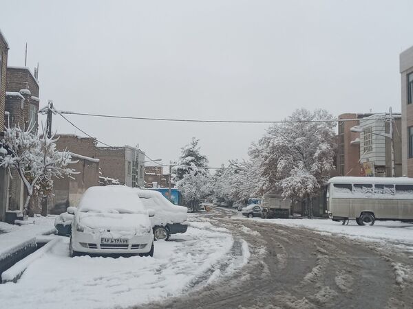 بارش دل‌انگیز دومین برف پاییزی در نیشابور