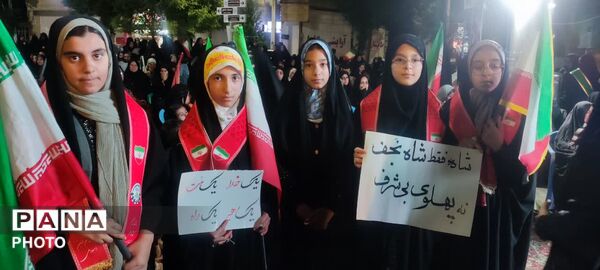 اجتماع دانش آموزان پیشتاز سازمان دانش آموزی در ابرکوه