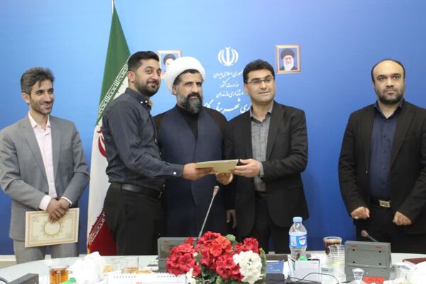 تقدیر از خبرنگاران در گلوگاه 
