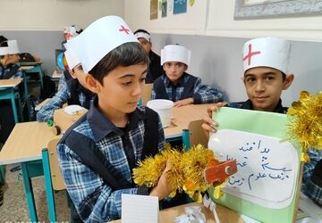 گرامیداشت هفته پدافند غیرعامل در دبستان امام‌حسن‌مجتبی(ع) رودهن 