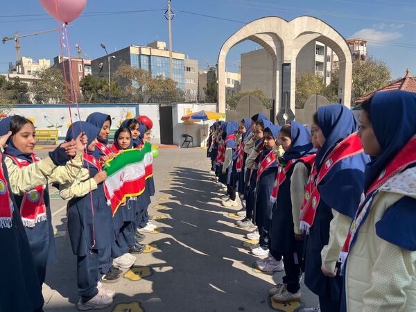 نسل انقلاب در کلاس مقاومت؛ روایتی از یادواره وطن‌یار