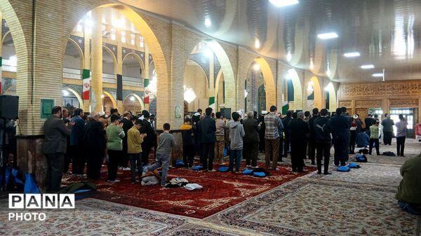 گرامیداشت روز هلال‌احمر با استقرار نیروهای امدادی در محل برگزاری نماز جمعه