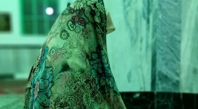 شور اعتکاف دانش‌آموزان دختر روستای طنجور در سه روز بندگی