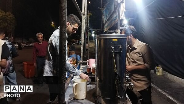 موکب جبهه فرهنگیان نیشابور در صد و چهارمین شب از اجتماعات مردمی 
