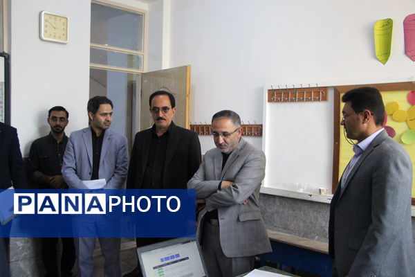 بازدید معاون حقوقی و امور مجلس وزارت آموزش و پرورش از کانون ارزیابی استخدامی آموزگاری 