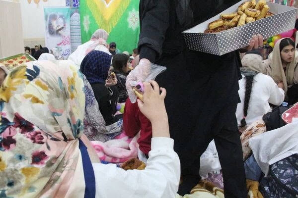 مراسم معنوی اعتکاف در مسجد الزهرا(س) قیامدشت