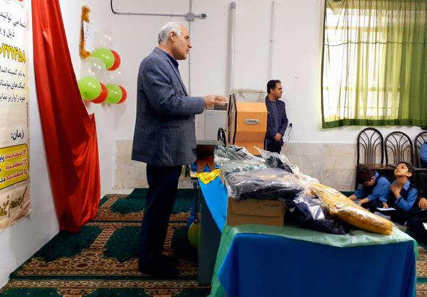 جشن نیکوکاری در مدرسه شهید هلالی خلیل آباد