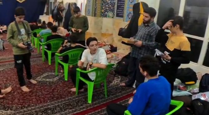 نوجوانان پای منبر دل؛ مسجدالنبی میزبان نسل خداجو