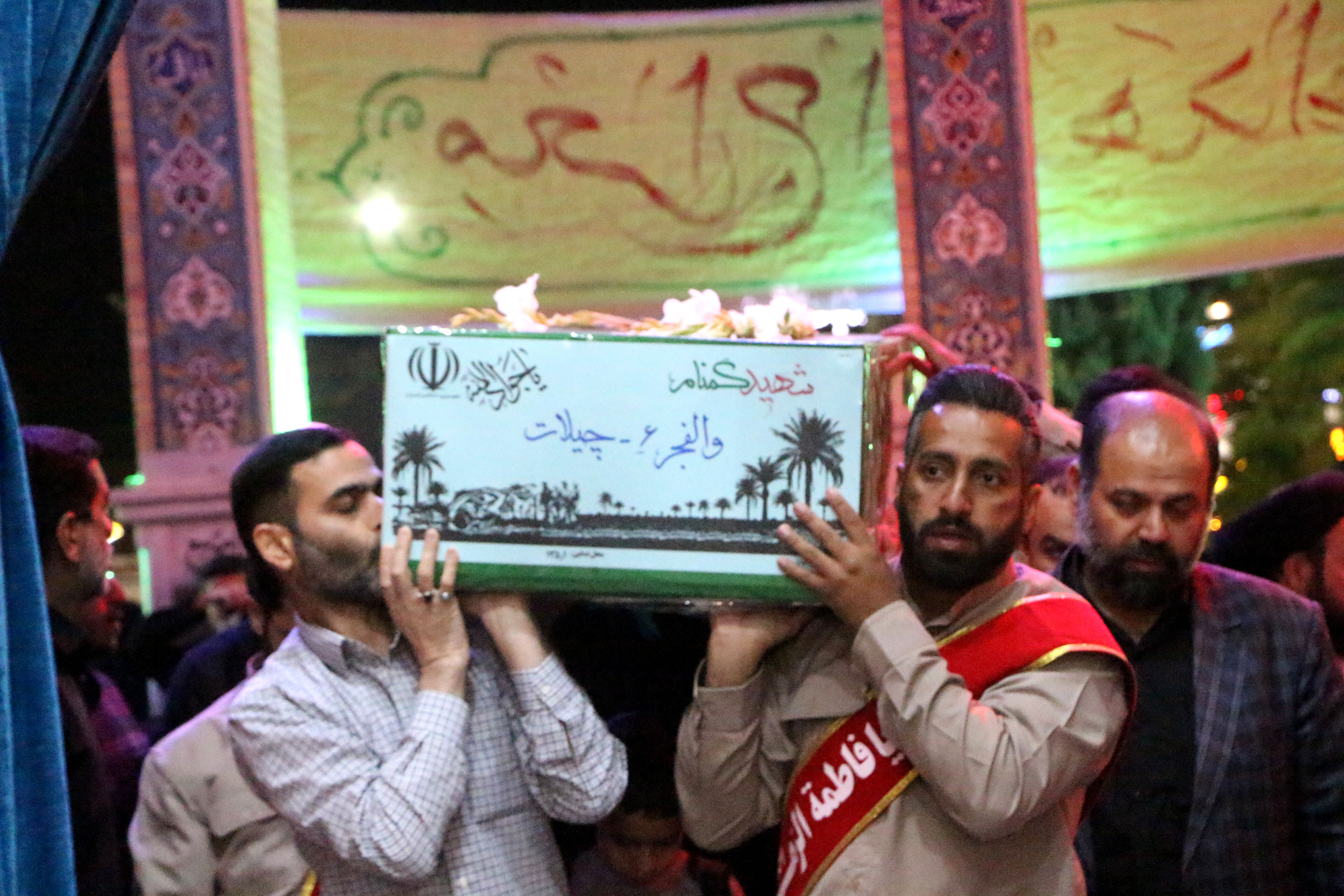 استقبال از شهدای گمنام در امامزاده سیدجعفر محمد یزد