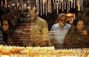 حباب منفی طلا؛ قیمت‌ها در بازار داخلی از بازار جهانی کمتر شد