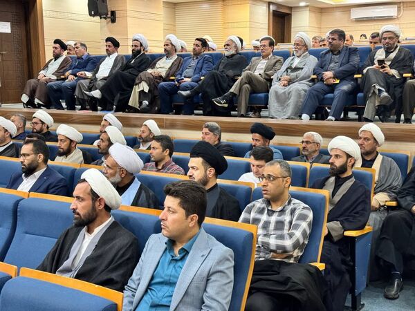 گردهمایی دبیران ستاد اقامه نماز و ائمه جماعت فرودگاه‌های کشور در مشهد