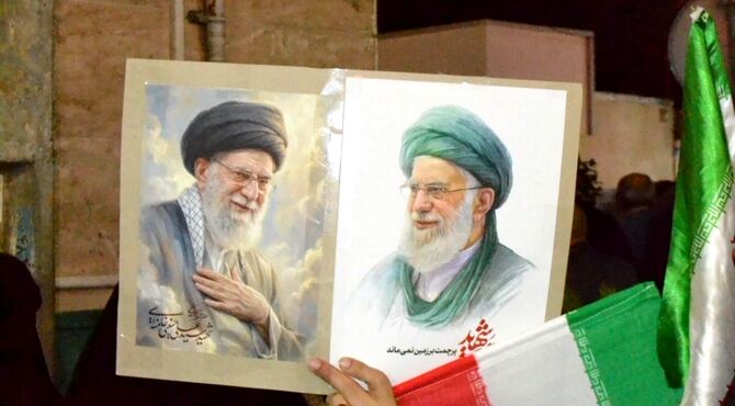 چهلمین روز ،داغی که خاموش شدنی نیست 