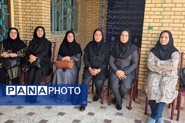 بهار دانش در هنرستان کوثر شهر قیامدشت