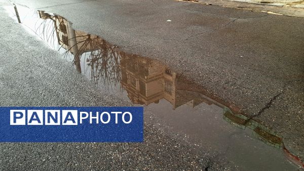 باران یزد؛ نوازشی بر پوست خاکی شهر و لبخندی بر لبان رهگذران
