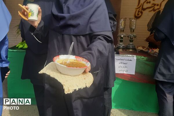 چایخانه امام رضا(ع) در دبیرستان شاهد کوثر رباط‌کریم