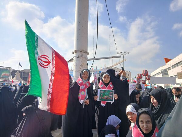 ۱۳ آبان،  روز آشکار ساختن ناتوانی استکبار 