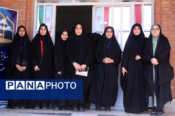  مسابقات قرآن، عترت و نماز متوسطه اول و دوم دختران بهارستان‌دو