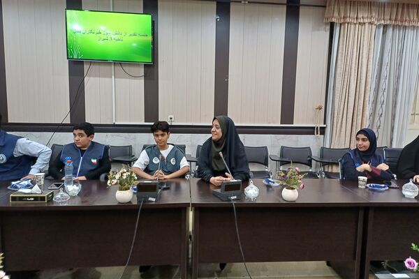 مراسم تجلیل از دانش آموز خبرنگاران پانا ناحیه 3 شیراز