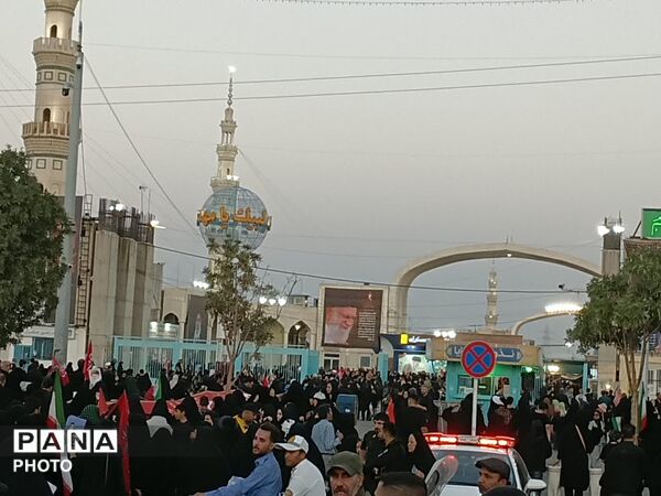 پیاده‌روی اربعینی عاشقان ظهور در بلوار پیامبر اعظم قم