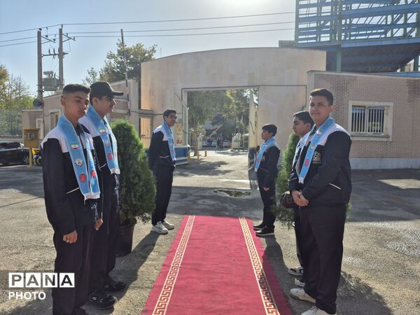 زنگ مهر، ایثار، شهادت و نماز  در هنرستان دارالفنون