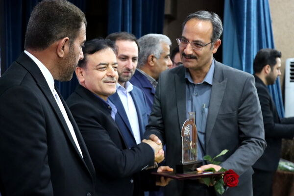 تجلیل از معلمان نمونه استان بوشهر 