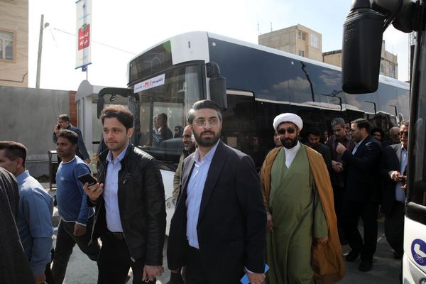 افتتاحیه پایانه شهید مفتح و رونمایی از ٨ اتوبوس جدید