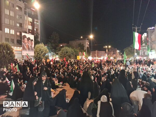 طنین ندای «اللهم عجل لولیک الفرج» در بلوار فضل نیشابور
