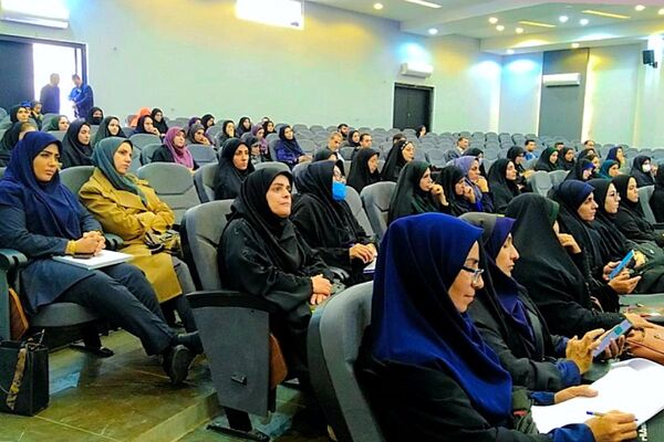  اولین نشست حضوری رابطین پژوهش و پژوهش‌سرا ها در اسلامشهر