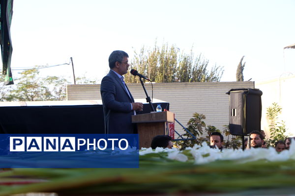 مراسم استقبال ار هفت شهید گمنام در یزد 