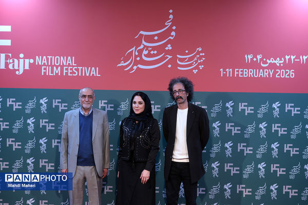 فرش قرمز فیلم «سرزمین فرشته‌ها» با حضور سلاف فواخرجی بازیگر عرب