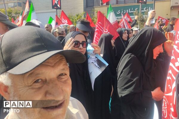 فریاد نسل نو در سوگ رهبر؛ مشقِ وفاداری در قابِ تشییع 