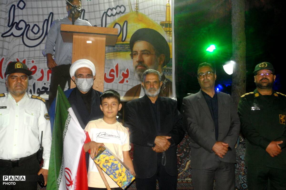 اجتماع دل‌های عاشق در سالروز پیوند نور در رشتخوار