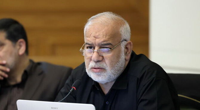 شهرداری سطل زباله‌ها را به شهر برگرداند