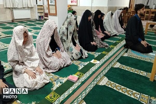 ضیافت افطاری در آموزشگاه شهید مجید دهنوی نیشابور