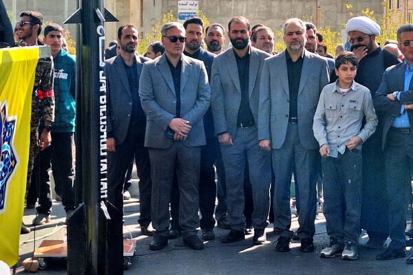 گزارش تصویری از راهپیمایی سیزده آبان در پردیس