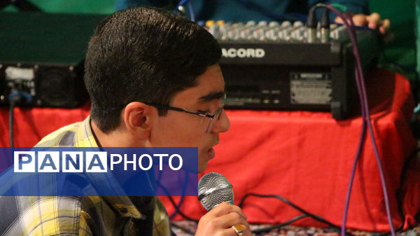 اختتامیه مسابقه کتابخوانی انجمن عقاب‌ها در یزد