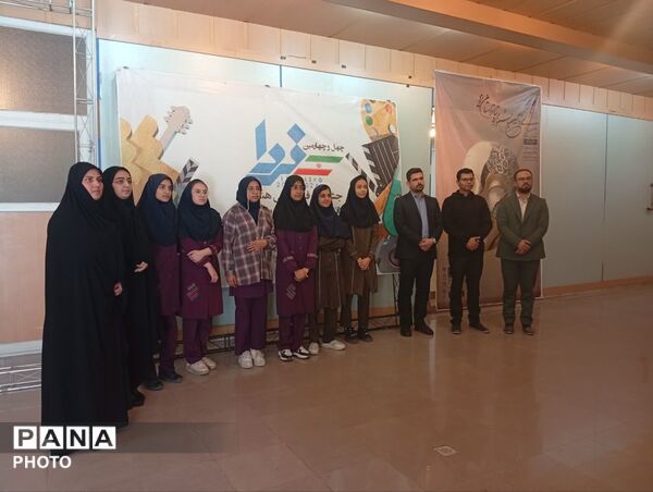 رقابت دانش‌آموزان در بخش هنرهای نمایشی جشنواره «فردا»