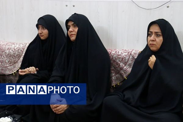 دیدار خبرنگاران پانا با خانواده شهدا