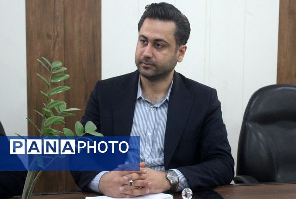 سلسله نشست‌های هفتگی افق تربیت شهرستان کنگان