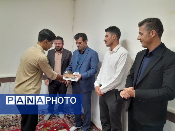 آیین تجلیل از خبرنگاران پانا