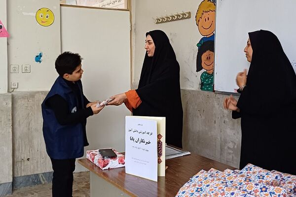 چهارمین کارگاه آموزشی و تقدیر از دانش‌آموز خبرنگاران منتخب پانا فیروزکوه