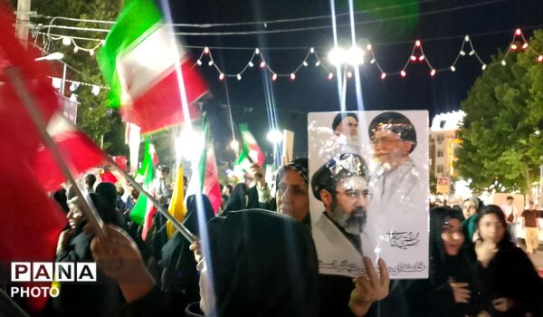 امیریه در هشتاد و هشتمین شبِ همدلی با نجوای امید و همبستگی در سکوتِ شهر غوغا کرد