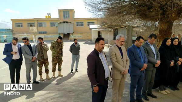 کاشت نهال در مدرسه خدیجه کبری شلمزار