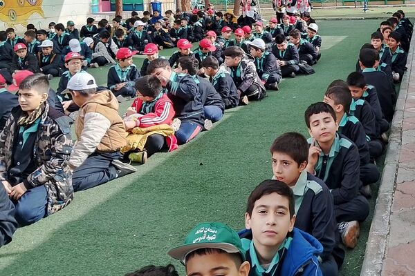 همایش یاوران انقلاب در دبستان شاهد شهید قدوسی ناحیه دو شهرری 