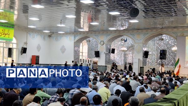 نوای عرفه در جوار امامزاده سید حمزه