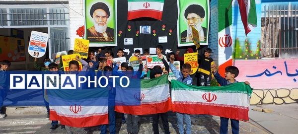 مدارس شهرستان صالح آباد عزادار سید مقاومت