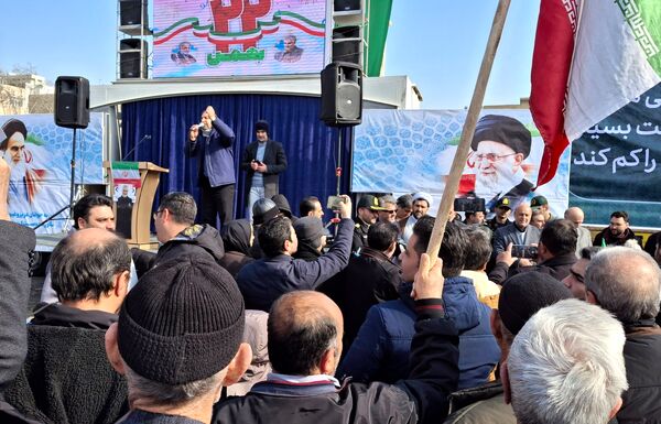 تجمع مردم غیور، انقلابی و ولایتمدار اسلامشهر در جشن ۴۶ سالگی انقلاب اسلامی