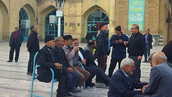 گذری بر فعالیت چایخانه مسجد جامع در سومین جمعه آذر ماه 