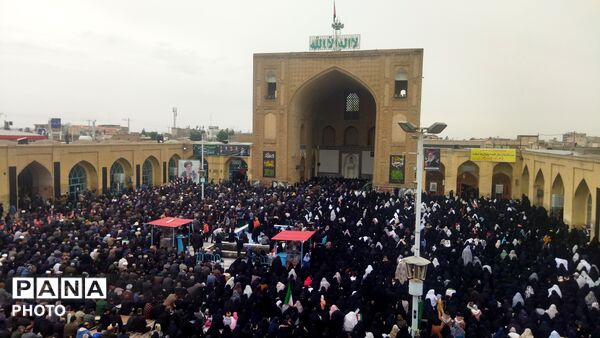 حضور پرشور مردم نیشابور در نماز جمعه روز قدس 